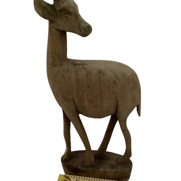 Vintage Hand-Carved Wooden Antelope Figurines – Set of 2 - Picture 6 of 12